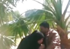 عوضی همسایه جوانش را دید که دیک را لرزاند و تصمیم گرفت به جدیدترین فیلم سوپرها او کمک کند